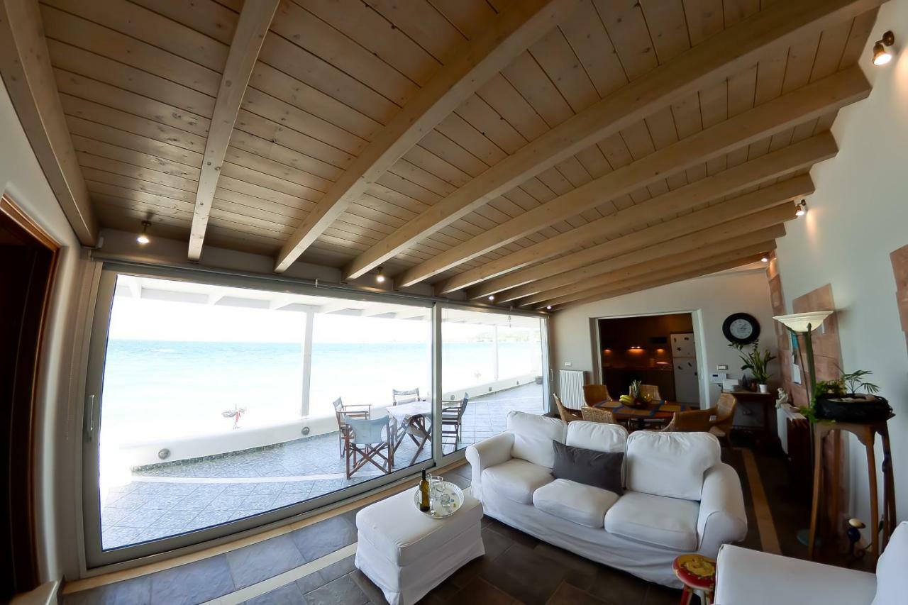 Villa Patras Luxury Seaside House Esterno foto